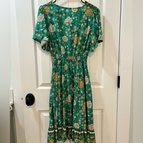 Bohemian Style - Floral Print Dress - Picture 7 of 8